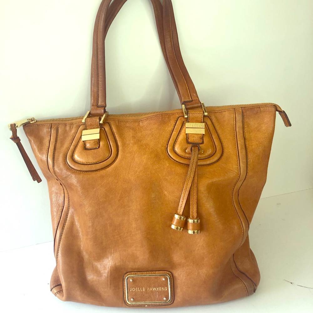 Joelle Hawkens Tan leather shoulder bag